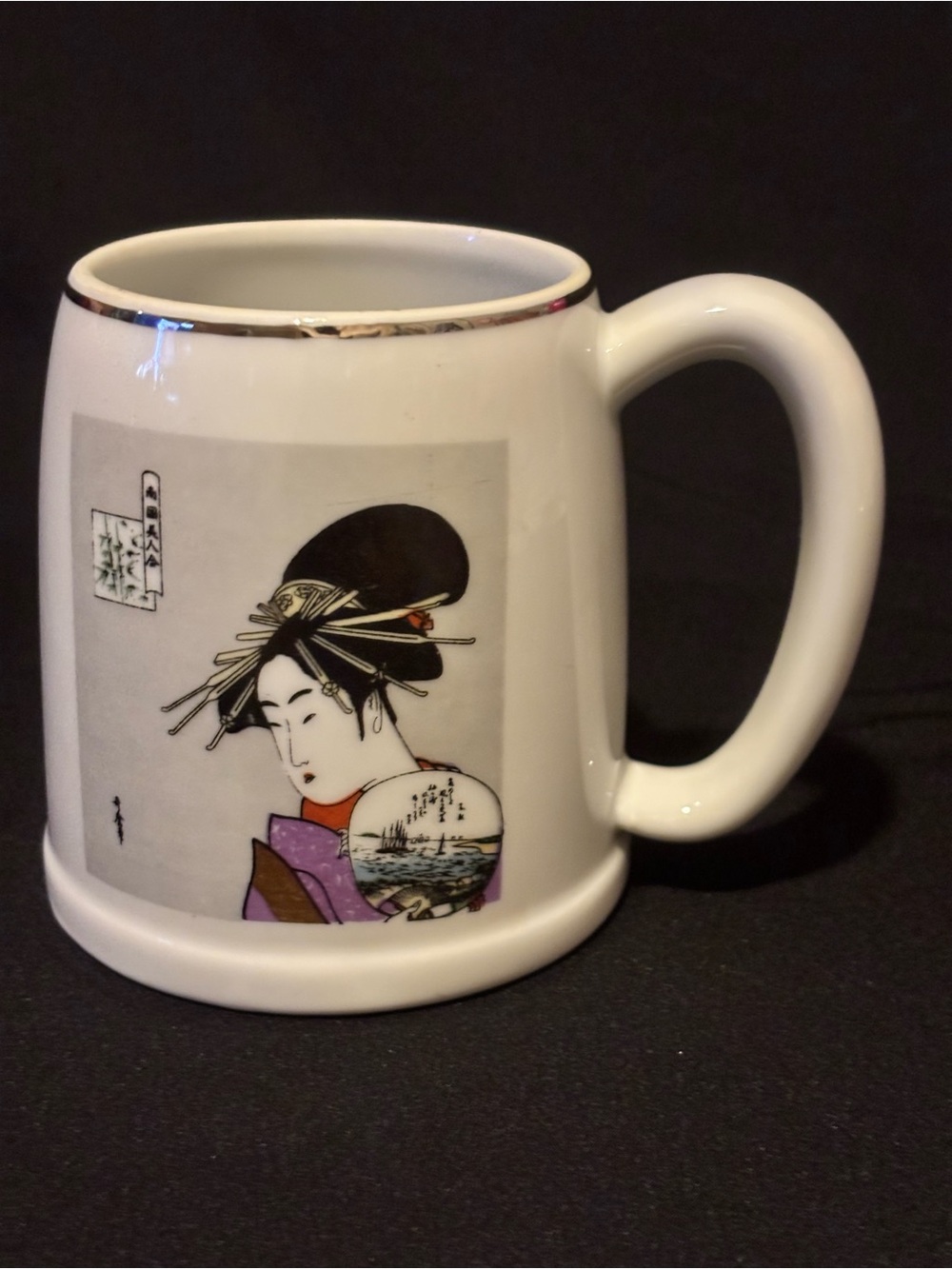 Vintage Ceramic KIRIN BEER Mug. Breweriana